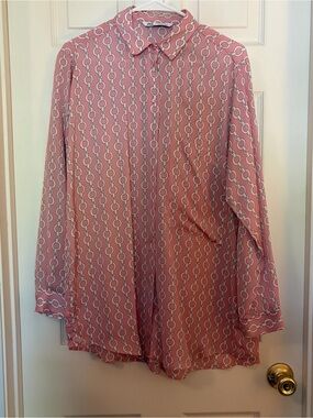 Zara Women’s Pink Chain-Print Button-Down Flowy Blouse - SZ XL